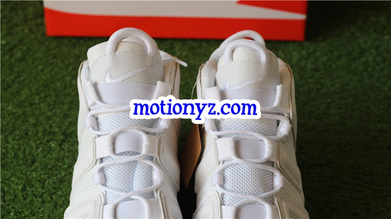 Nike Air More Uptempo White